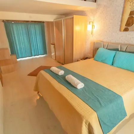 Hotel Club Sideris